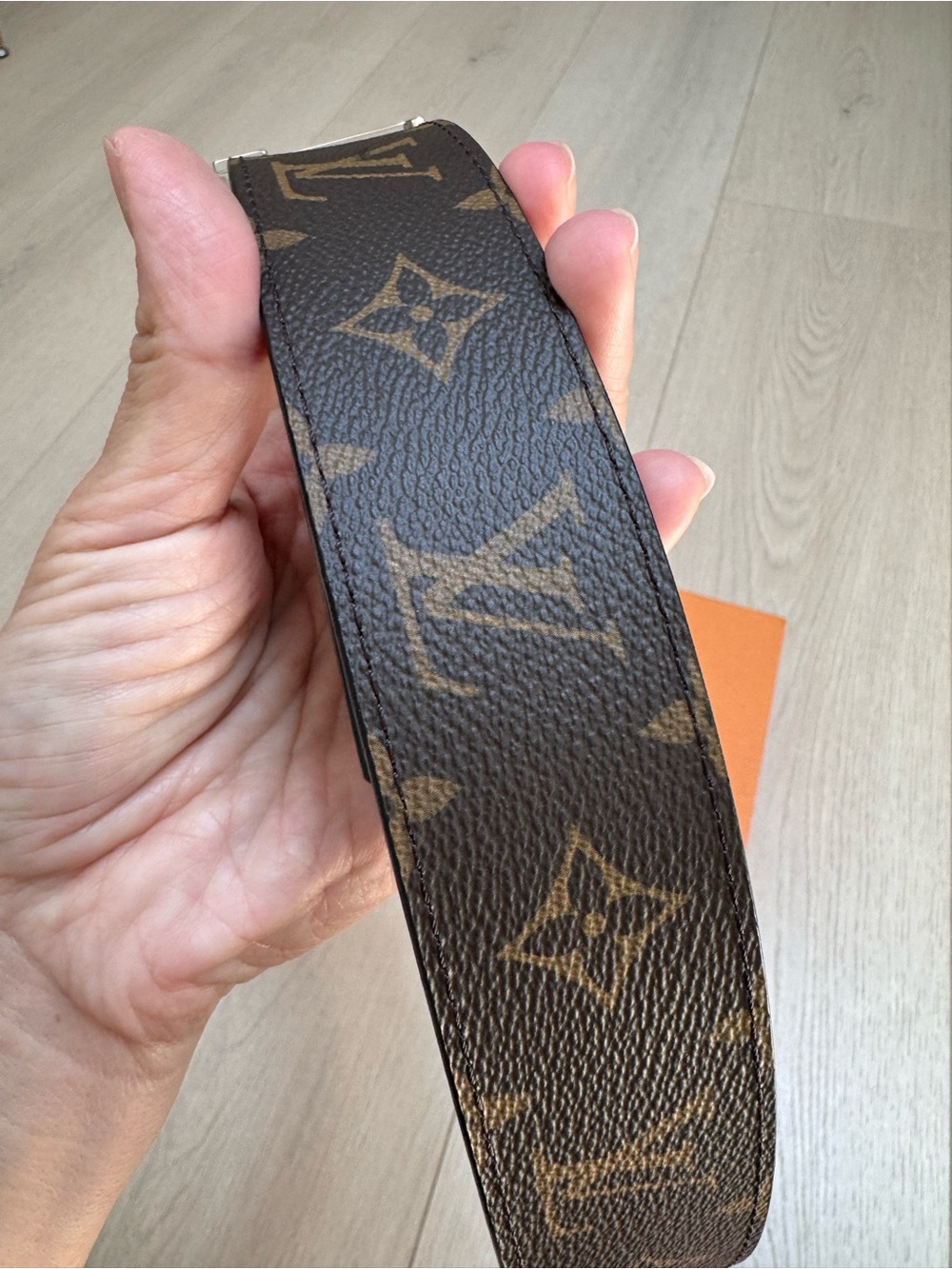 Louis Vuitton Brown Monogram women Reversible Belt size 85*34 - Picture 5 of 8